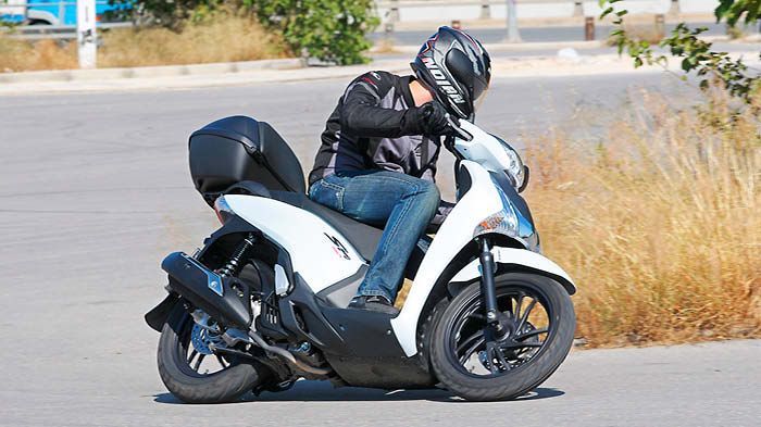 Δοκιμή: Honda SH 150i Top Box ABS Sporty