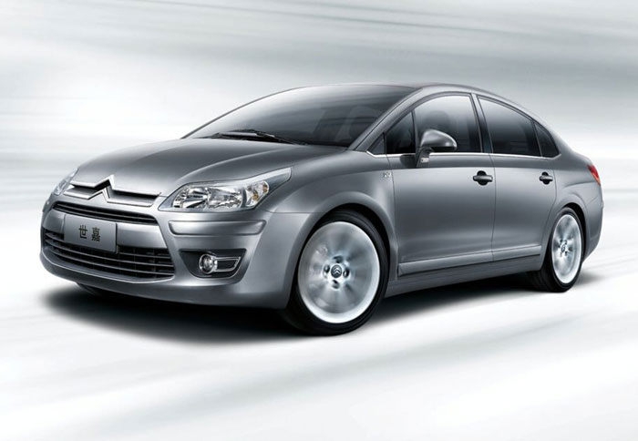 Το ανανεωμένο Citroen C4 Sedan