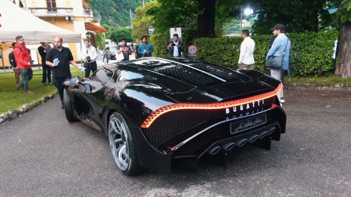 H βόλτα της Bugatti La Voiture Noire (+vid)