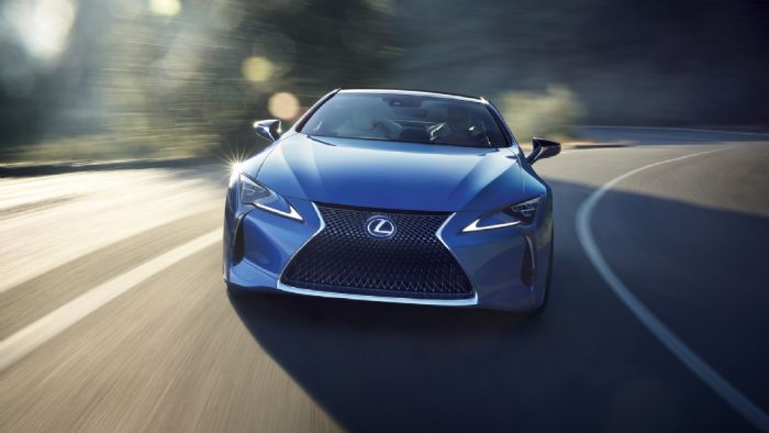 Ανώνυμη εσωτερική πηγή της Lexus αναφέρει πως το LC F θα χρησιμοποιήσει ένα 4λιτρο V8 biturbo σύνολο απόδοσης 630 ίππων. 