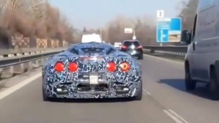 Στο δρόμο η Maserati MC20 (+vid)