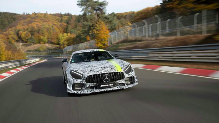 Teaser της Mercedes ΑMG GT R Pro (+pic)