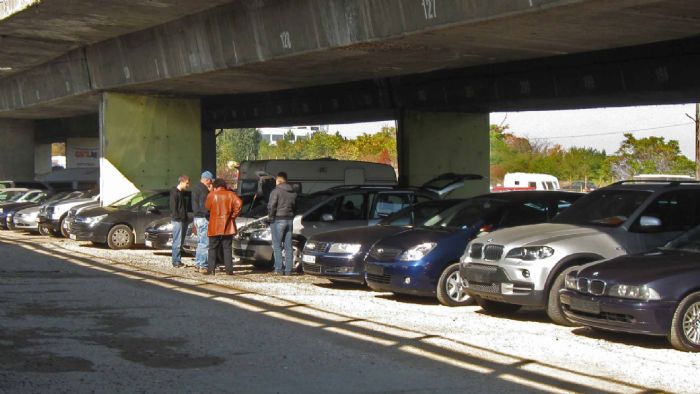 30 απάτες σε online πωλήσεις αυτοκινήτων: Πάνω από 100.000 ευρώ η ζημιά!