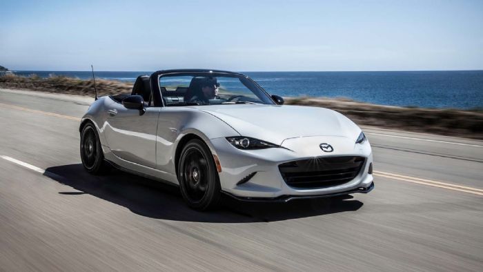 Η Mazda παρουσίασε τη νέα έκδοση Club Edition του MX-5 με αισθητικές, εξοπλιστικές και μηχανικές διαφορές.