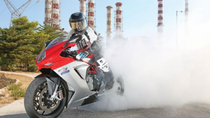 Test: MV Agusta F3 800