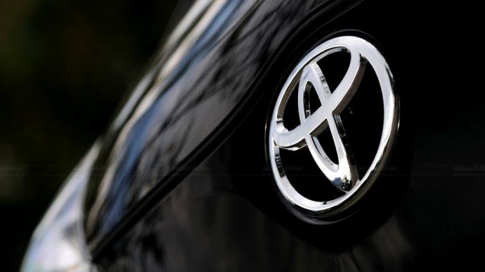 Τα Toyota θα σε ειδοποιούν ανάλογα με το πόσο καλά οδηγάς