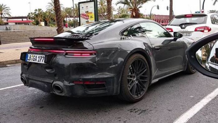 Στα πράσα η νέα Porsche 911 Turbo!