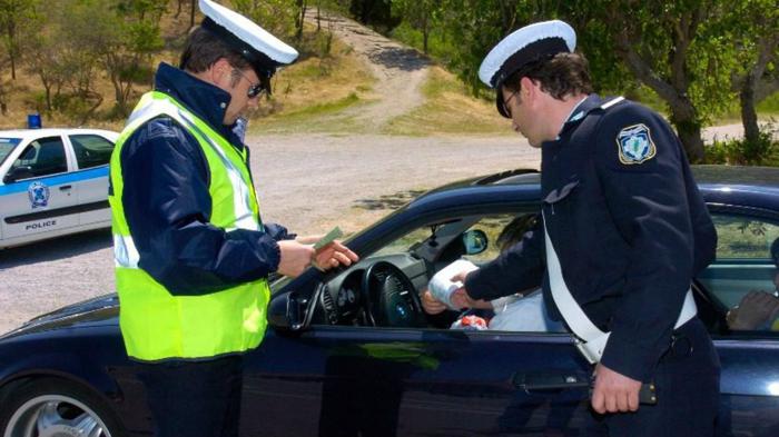 3.400 παραβάσεις το 3ήμερο του Αγ.Πνεύματος