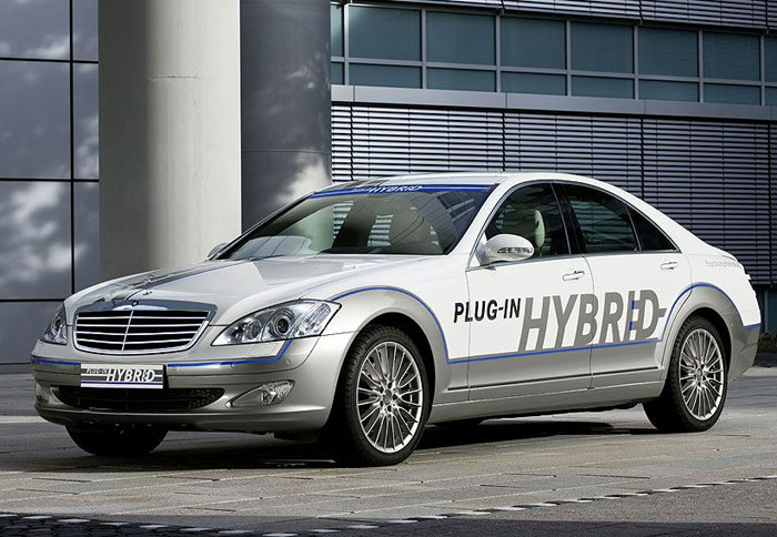 Η Mercedes S500 Plug In Hybrid