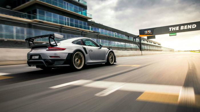 Η Porsche 911 GT2 RS των ρεκόρ (+vid)