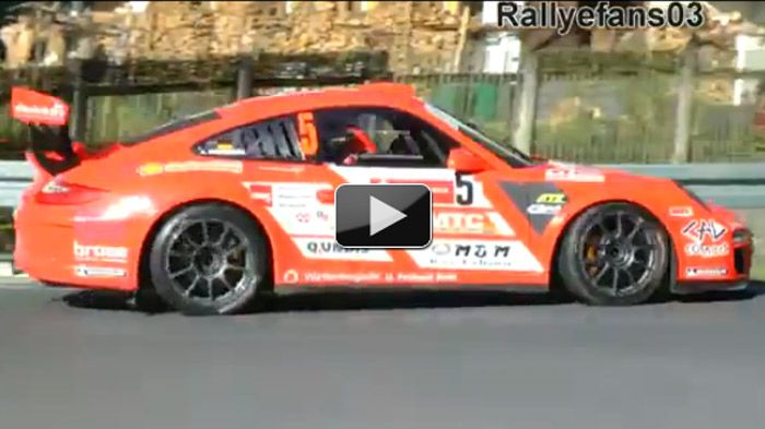 Μια Porsche 997 GT3 RS στο rally