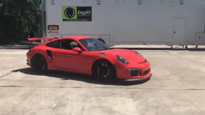 Η πρώτη 911 GT3 RS με χειροκίνητο κιβώτιο