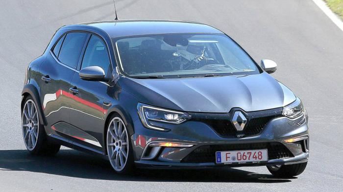 Renault Megane RS στο δρόμο