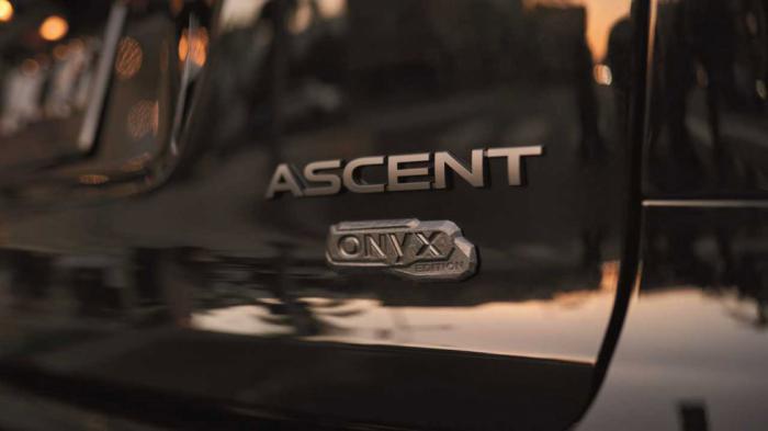 Τα βάφει... μαύρα το Subaru Ascent Onyx Edition;