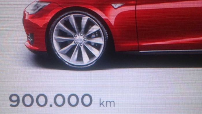 Έκανε 900.000 χλμ. με Τesla Model S