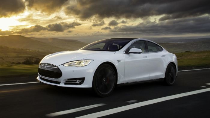 Συμμαχία εναντίον Tesla