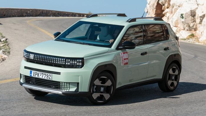 Fiat Panda hybrid ή Grande Panda βενζίνης με 16.990 ευρώ; Fiat Panda hybrid ή Grande Panda βενζίνης με 16.990 ευρώ;