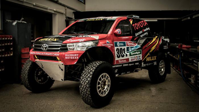 H Toyota στο Dakar με Hilux 