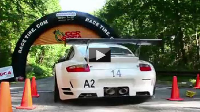 Ανάβαση με μια Porsche 911 RSR