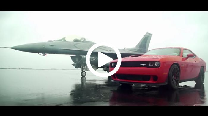 Dodge Challenger SRT Hellcat VS F16