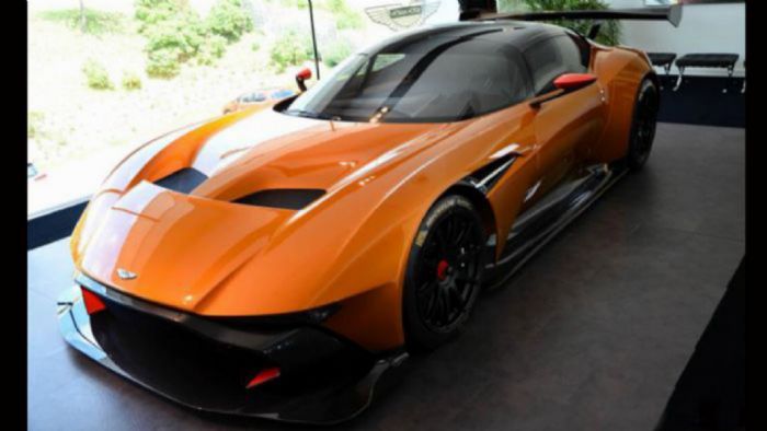 Οράνιε Aston Martin Vulcan