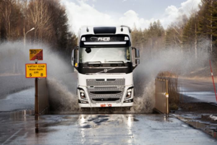 Πιο ασφαλές το νέο Volvo FH