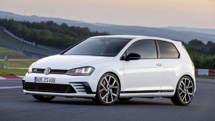 Επετειακό VW Golf GTI