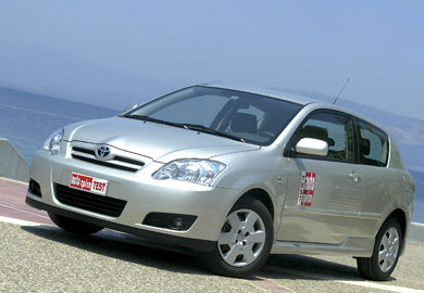 Toyota Corolla 1,4 3d του 2004 Αξιόπιστη επιλογή