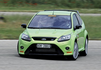 Οδηγούμε το νέο Ford Focus RS