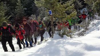 Πορεία στα χιόνια και πίτα στο Χρυσοβίτσι!